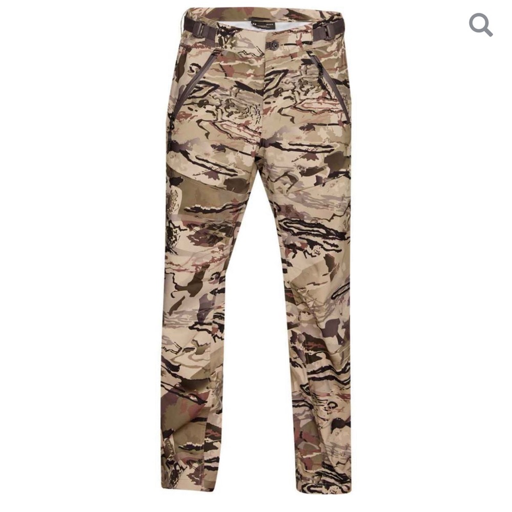Under armour x gortex camo pant size medium